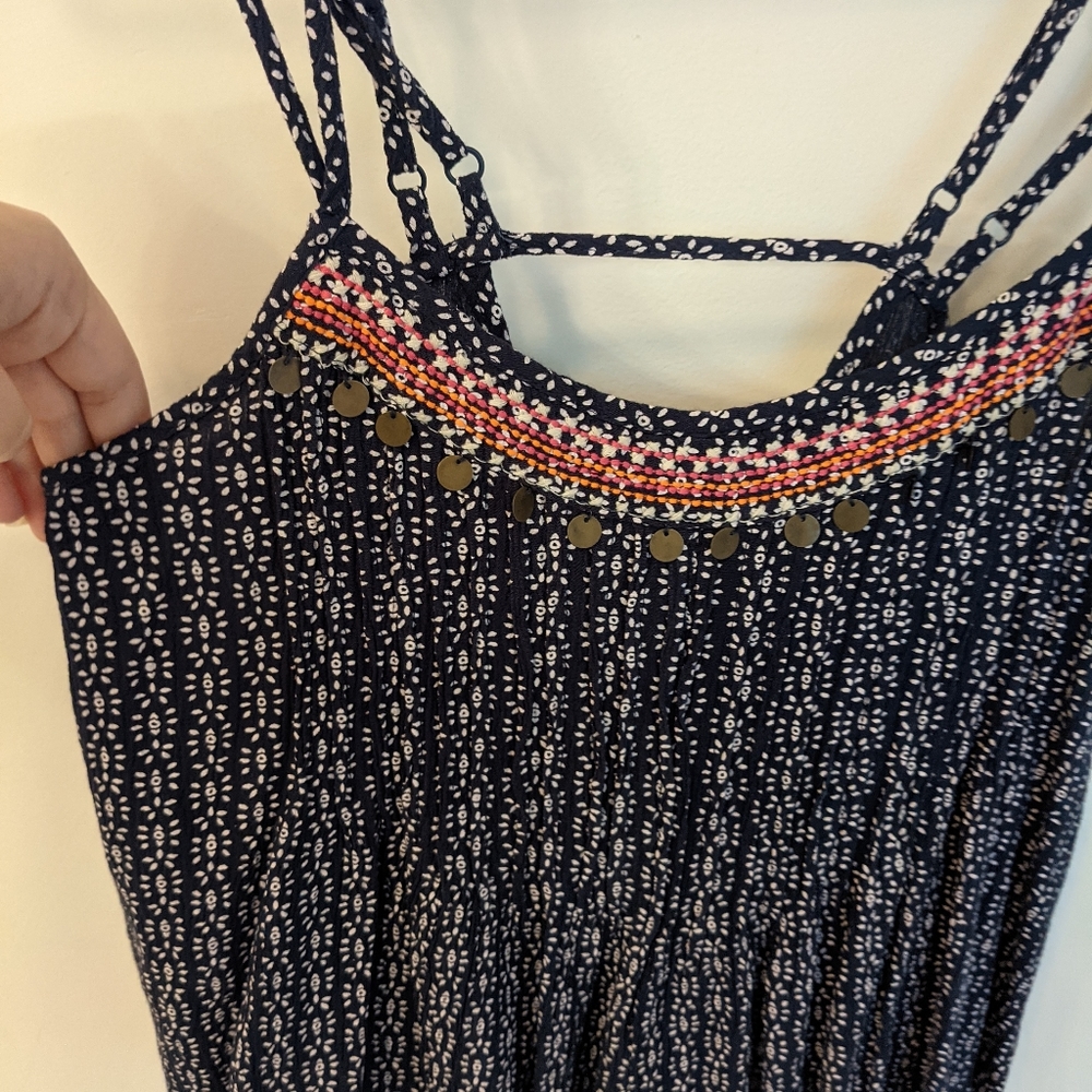 Navy cropped tank top